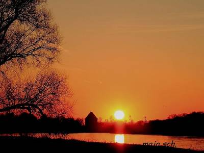 Sonnenuntergang an der Elbe [(c) Sabine Schumann]