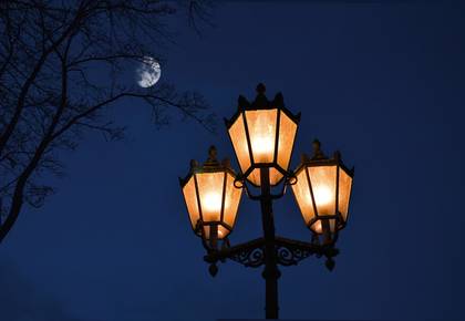 Straßenlampe [(c) pixabay]